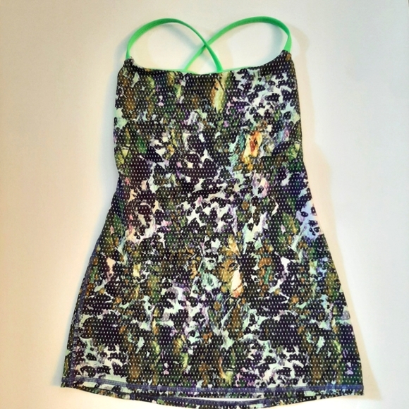 Lululemon Dancing Warrior Tank - Picture 3 of 5